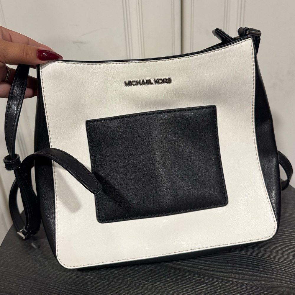 Michael Kors• purse🖤